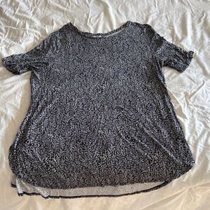 Old Navy Black and White Floral Tee